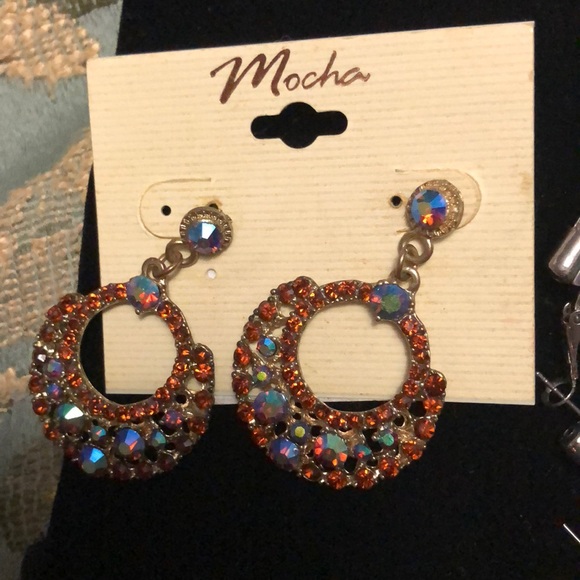 6 set of earrings - Picture 2 of 7